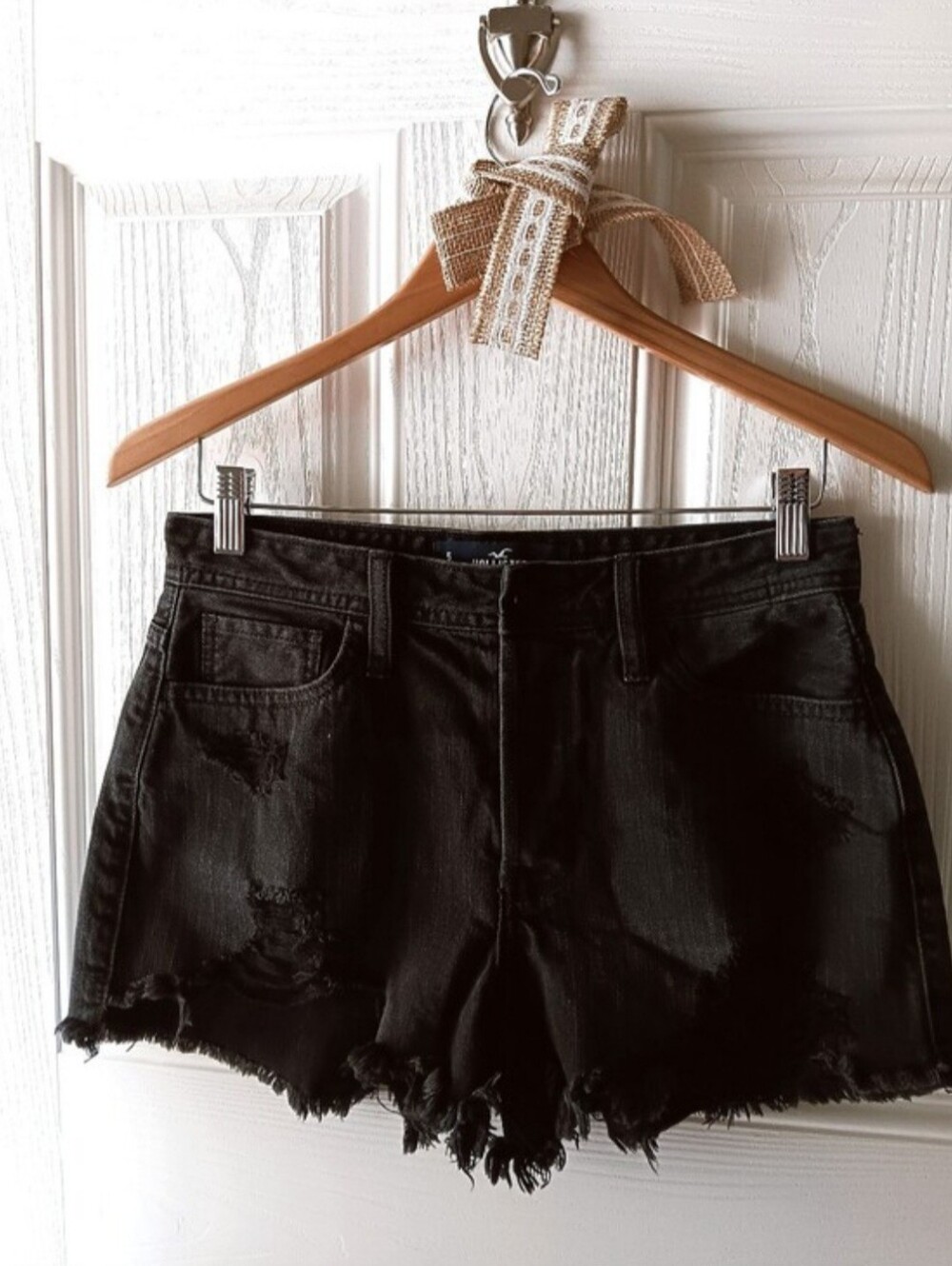 Hollister Black High Rise Distressed Frayed Hem Cotton Denim Mom Shorts 5 | 27